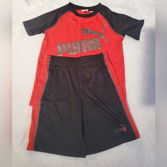 Boys Puma Logo Shorts Set size 5 red & black - Picture 6 of 8